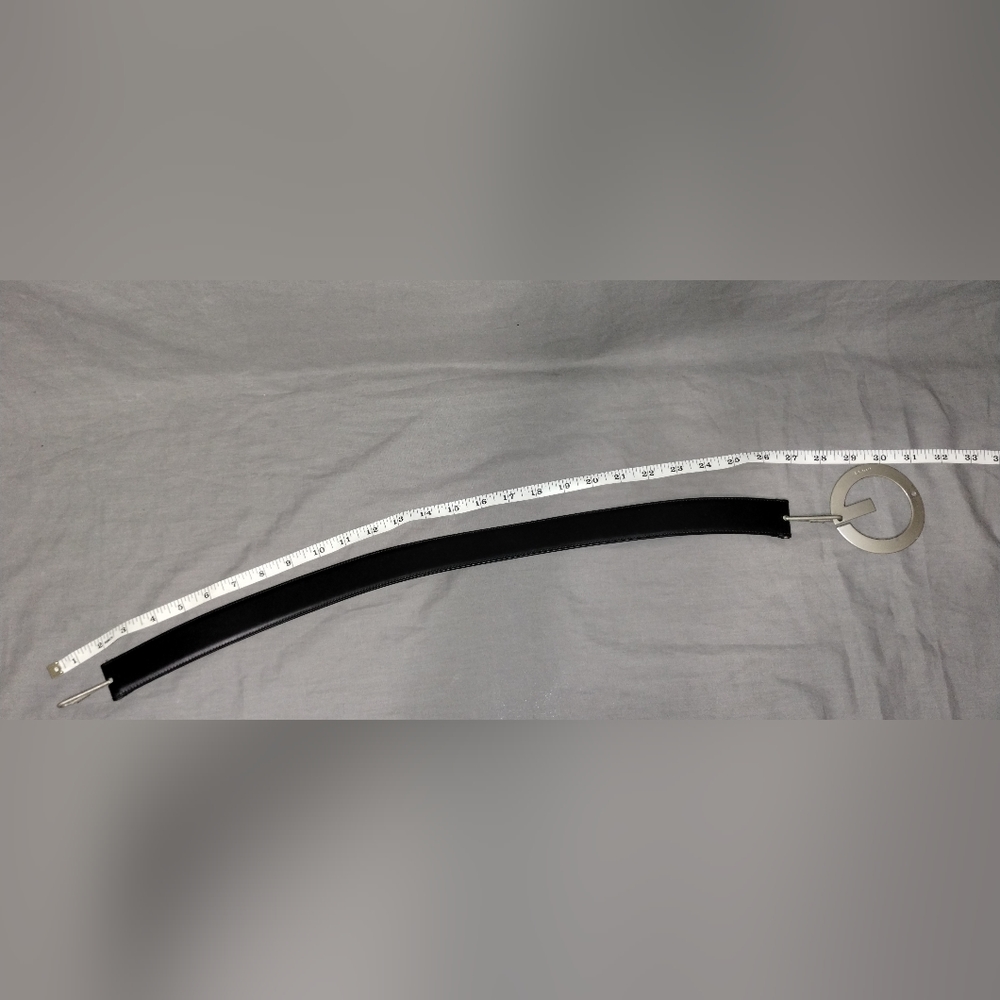 GUCCI BELT ~ BLACK LEATHER WITH SILVER "G" BUCKLE - Picture 16 of 16